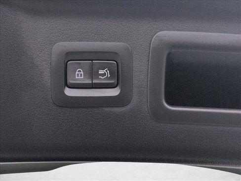 Used 2025 MAZDA CX-70 Plug-In Hybrid w/ Premium Plus image 7