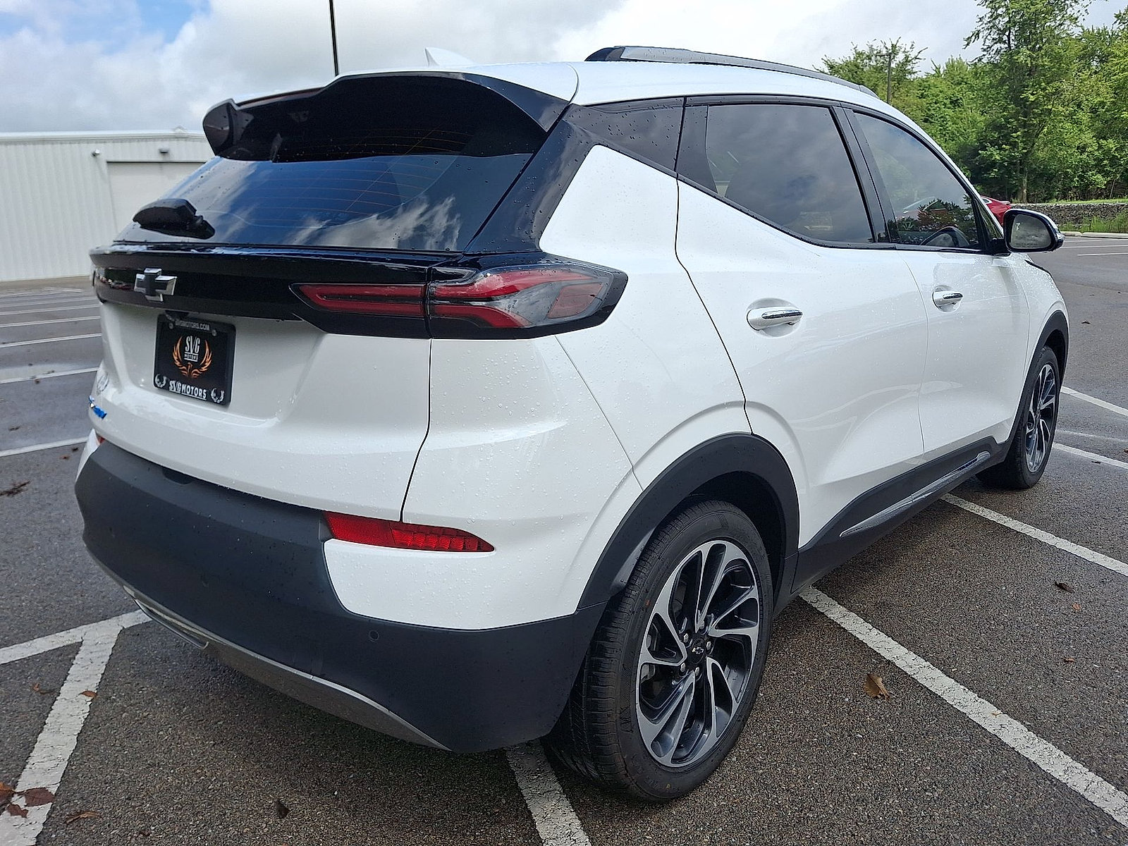 Used 2023 Chevrolet Bolt EUV Premier FWD image 25