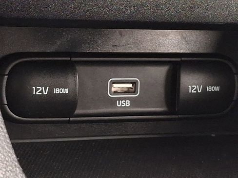 Certified 2023 Kia Forte LXS w/ LXS Technology Package image 20