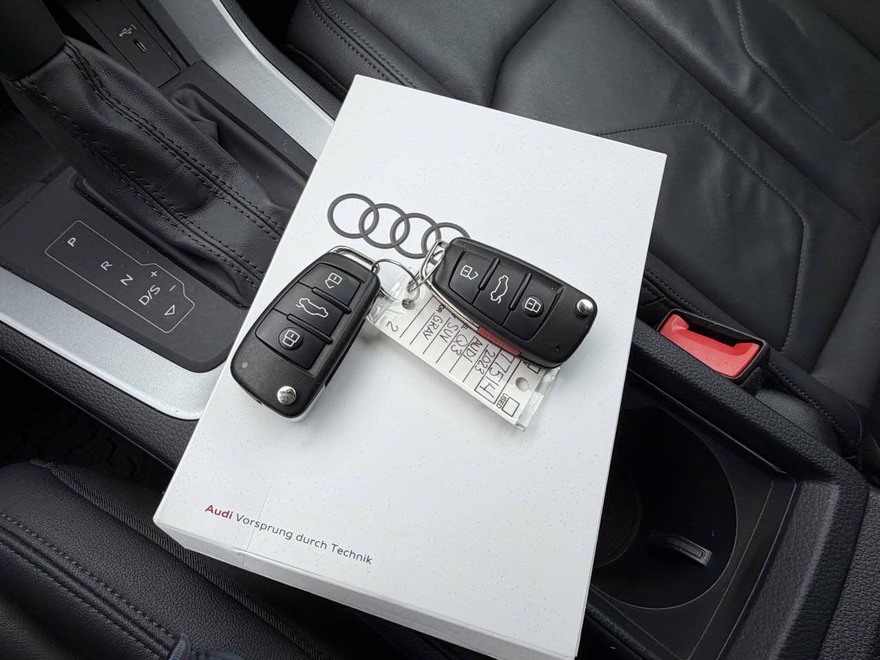 Used 2023 Audi Q3 2.0T Premium Plus w/ Premium Plus Package AWD/4WD image 12