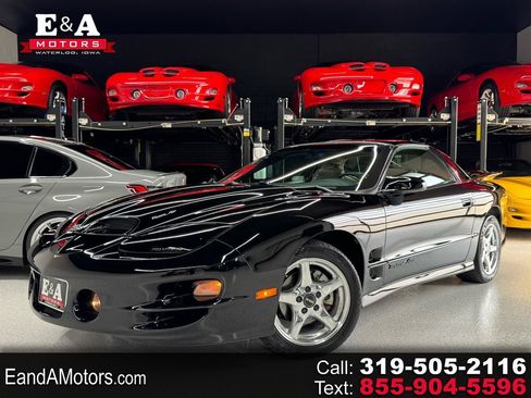 Used 1999 Pontiac Firebird Formula RWD image 1