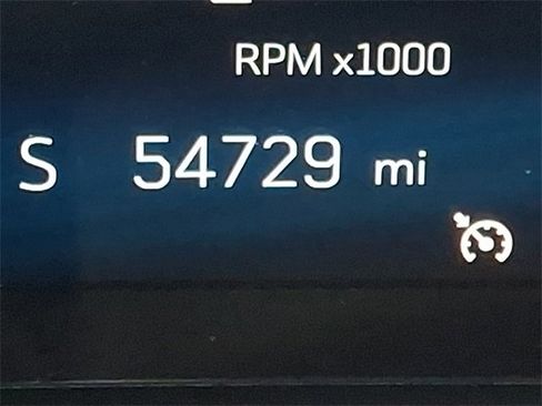 Used 2024 Cadillac XT4 Premium Luxury image 19