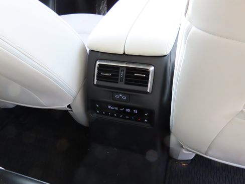 Certified 2025 MAZDA CX-90 3.3 Turbo S w/ Premium Plus image 15