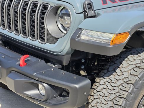 New 2026 Jeep Wrangler Unlimited Rubicon AWD/4WD image 7