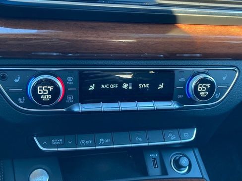 Used 2021 Audi Q5 2.0T Premium Plus w/ Premium Plus Package image 21