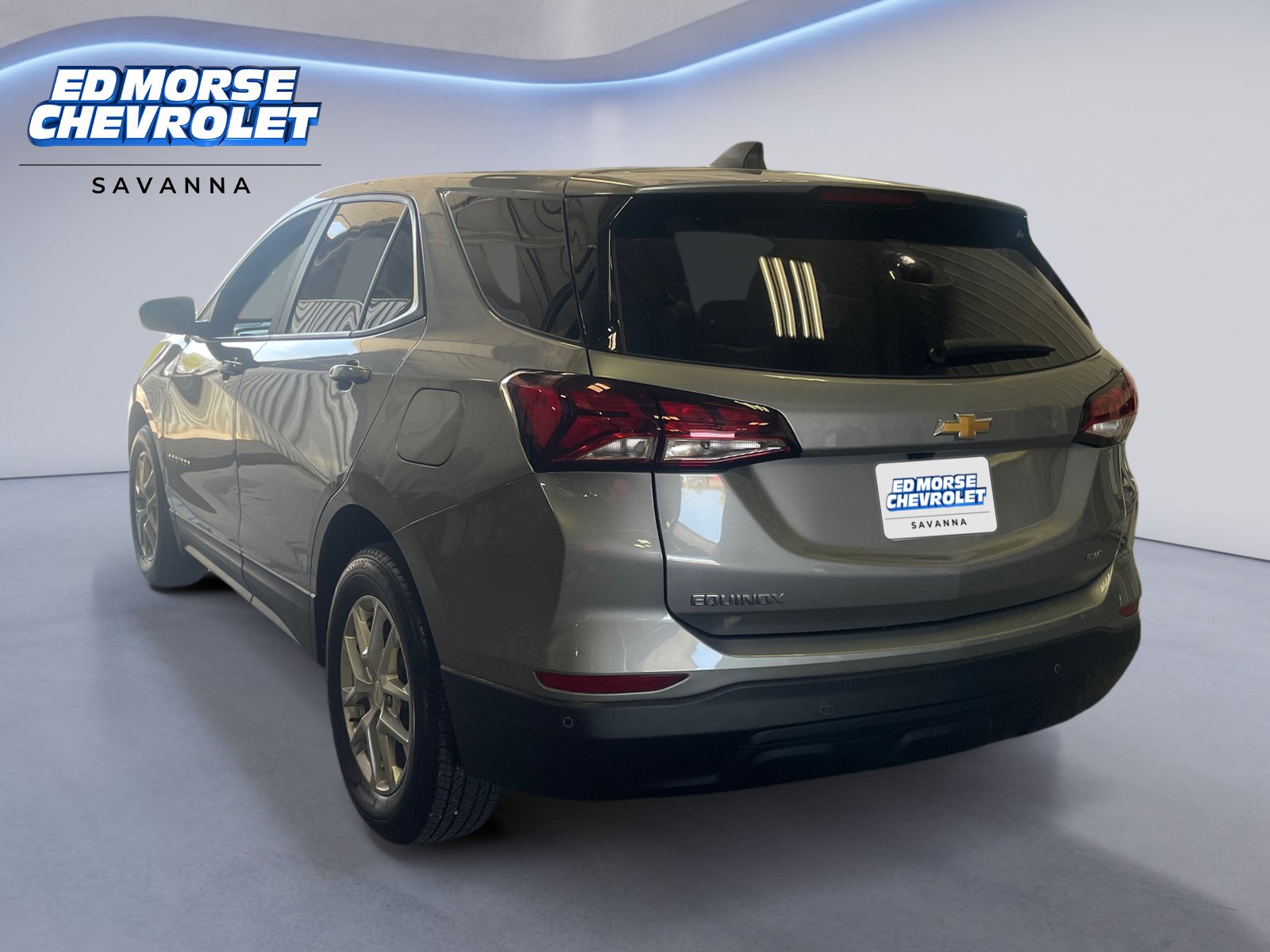 Used 2024 Chevrolet Equinox LS w/ LS Convenience Package AWD/4WD image 3