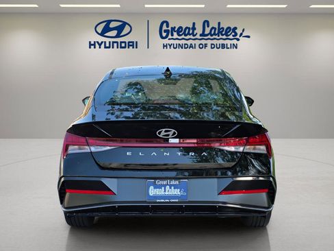 New 2026 Hyundai Elantra SEL Sport Premium FWD image 4