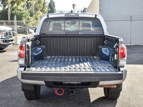 Used 2021 Toyota Tacoma TRD Sport image 25