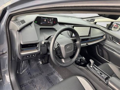 Certified 2025 Toyota Prius Limited AWD/4WD image 11