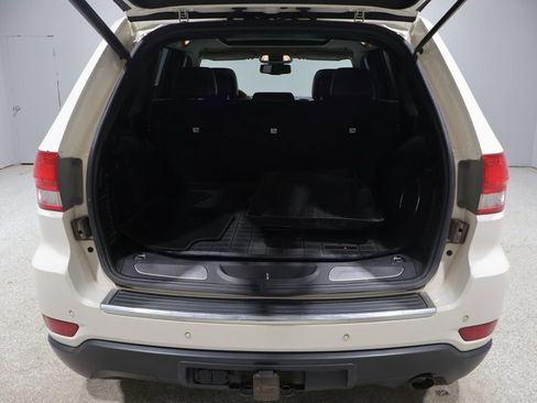 Used 2012 Jeep Grand Cherokee Overland AWD/4WD image 21