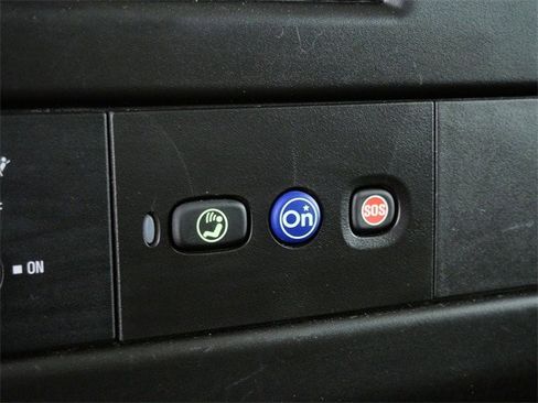 Used 2024 Chevrolet Express 2500 w/ Driver Convenience Package image 21