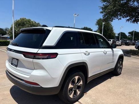 Used 2022 Jeep Grand Cherokee Limited 4xe AWD/4WD image 5