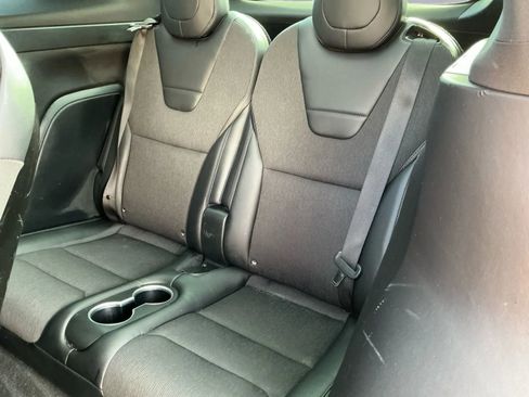 Used 2016 Tesla Model X Performance image 14