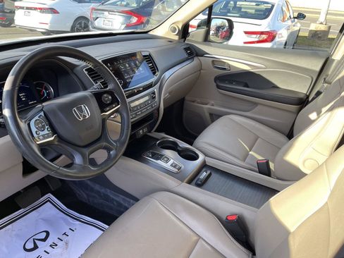 Used 2022 Honda Pilot EX-L image 4