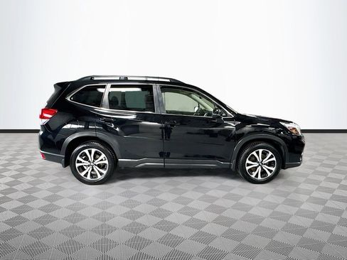 Used 2021 Subaru Forester Limited image 32