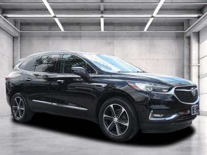 Used 2019 Buick Enclave Essence w/ LPO, Sport Appearance Package