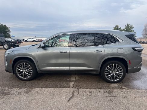 Used 2026 Buick Enclave Avenir w/ Super Cruise Package image 6