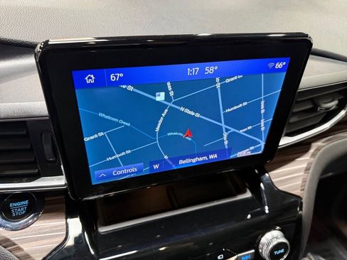 Used 2023 Ford Explorer Limited image 30