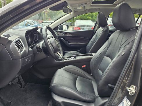 Used 2018 MAZDA MAZDA3 Grand Touring FWD image 20