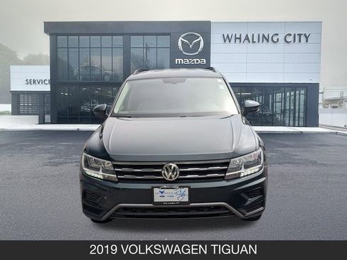Used 2019 Volkswagen Tiguan SE AWD/4WD image 2