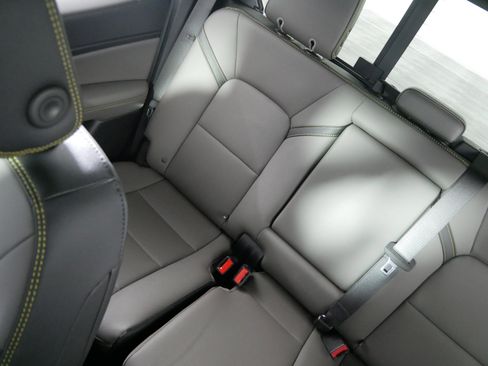 Used 2025 Chevrolet Colorado ZR2 w/ Technology Package image 12