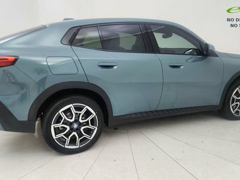 Used 2025 BMW X2 xDrive28i w/ Premium Package AWD/4WD image 6
