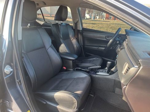 Used 2015 Toyota Corolla S image 21