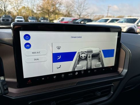 New 2025 Ford Bronco Sport Outer Banks w/ Outer Banks Tech Package+ AWD/4WD image 16