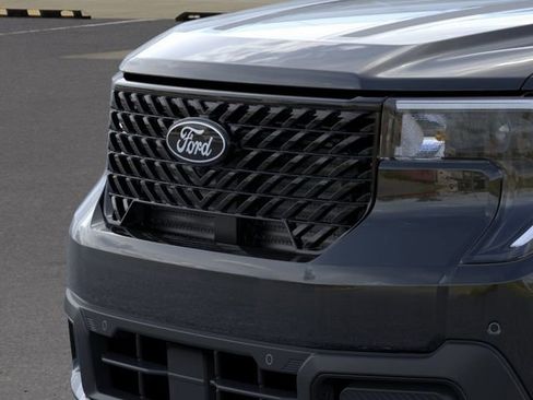 New 2025 Ford Maverick Lariat w/ Black Appearance Package image 18