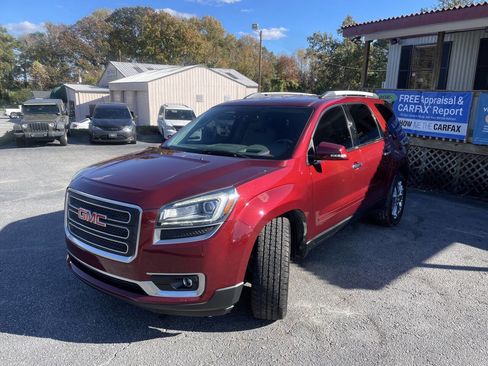 Used 2017 GMC Acadia Limited SLT image 3
