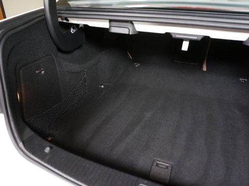 Used 2012 Mercedes-Benz E 350 Sedan image 35