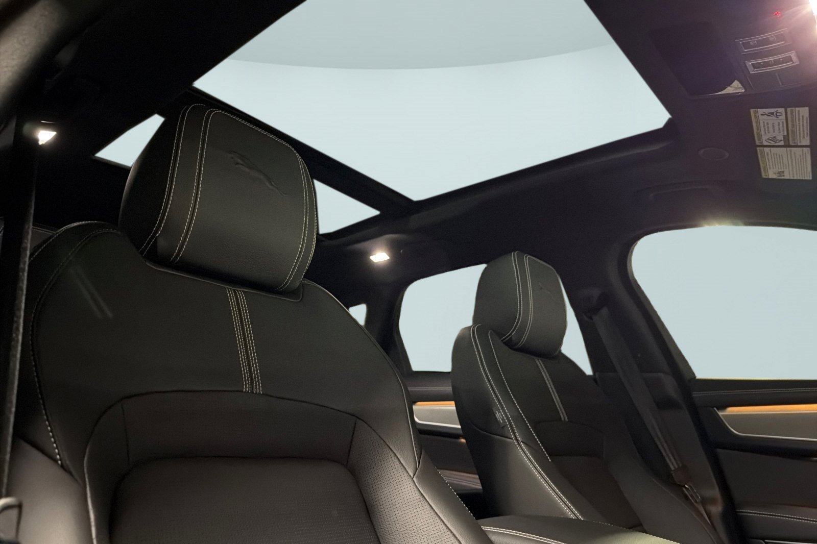 New 2026 Jaguar F-PACE R-Dynamic S AWD/4WD image 23