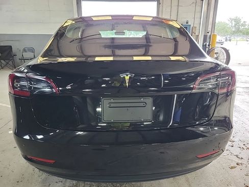 Used 2023 Tesla Model 3 Standard Range RWD image 13