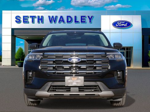 New 2026 Ford Explorer Active w/ Active Comfort Package RWD image 4