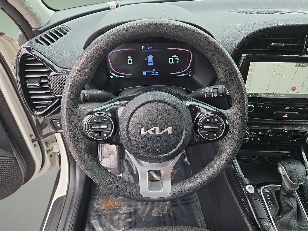 Used 2023 Kia Soul S FWD image 21