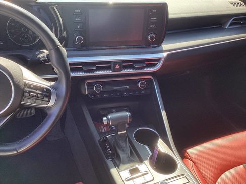 Used 2021 Kia K5 GT-Line image 10