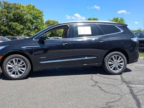 Used 2023 Buick Enclave Avenir w/ Avenir Technology Package AWD/4WD image 1
