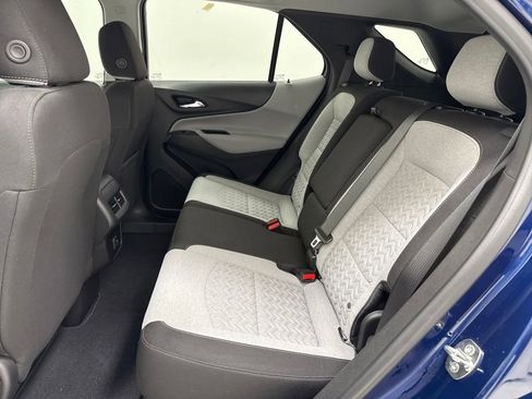 Used 2022 Chevrolet Equinox LS image 20
