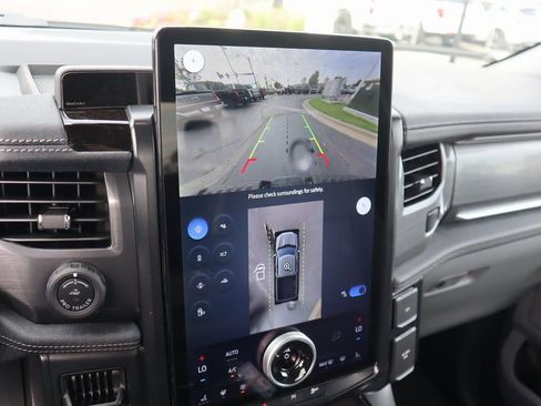 Used 2025 Ford F150 Lightning Flash image 6