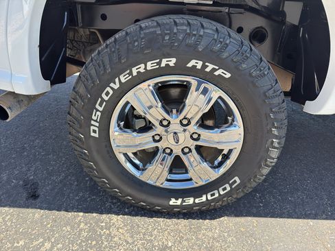 Used 2021 Ford Ranger XLT w/ Equipment Group 301A Mid AWD/4WD image 9