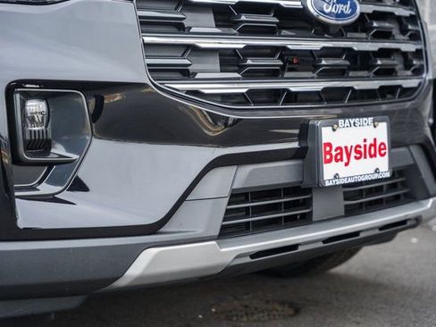 New 2026 Ford Explorer Active w/ Active Comfort Package image 23