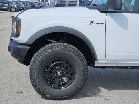 New 2026 Ford Bronco Big Bend AWD/4WD image 6
