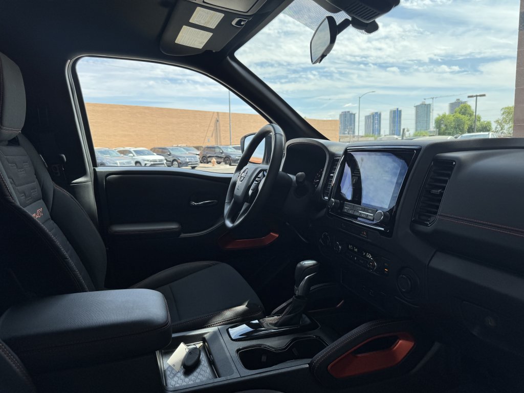 Used 2024 Nissan Frontier PRO-4X w/ Off-Road Protection Package AWD/4WD image 41