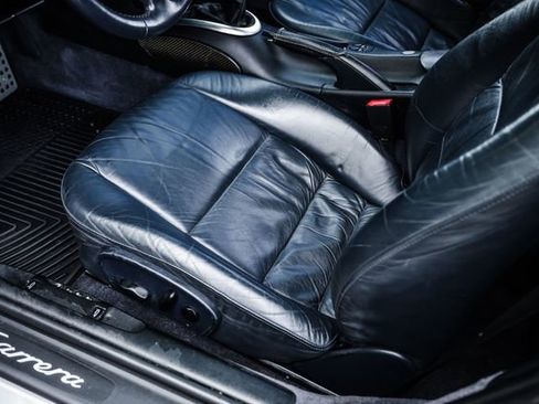 Used 2001 Porsche 911 Carrera RWD image 61