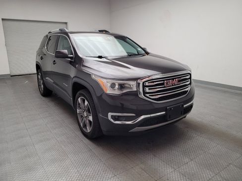Used 2017 GMC Acadia SLT FWD image 13