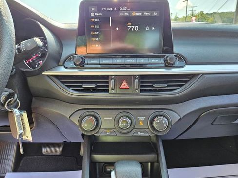 Used 2023 Kia Forte LXS w/ LXS Technology Package FWD image 20