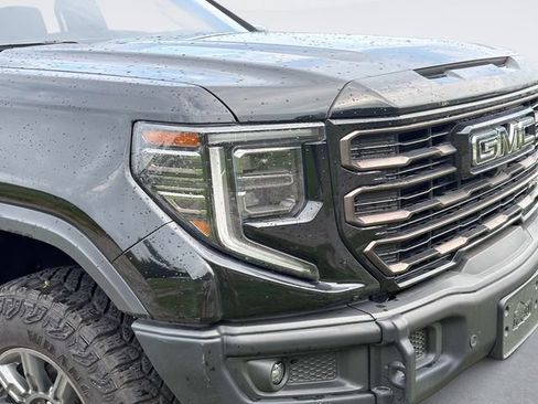 Used 2025 GMC Sierra 1500 AT4X AWD/4WD image 4
