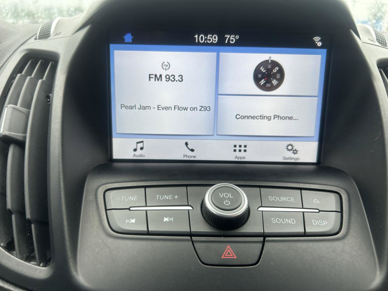 Used 2017 Ford Escape SE w/ Equipment Group 201A FWD image 22