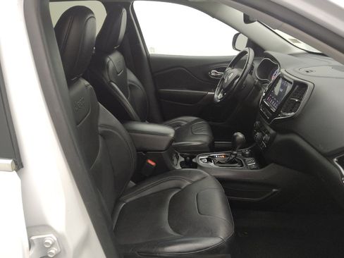 Used 2020 Jeep Cherokee Limited AWD/4WD image 21