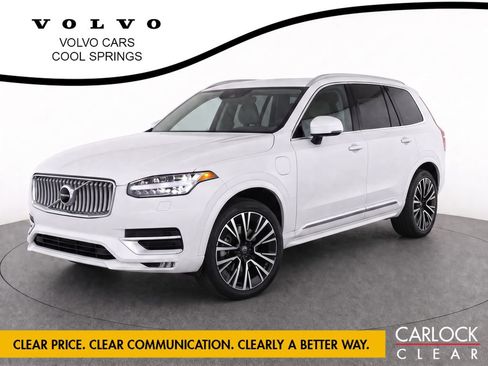 Certified 2025 Volvo XC90 T8 Core w/ Protection Package AWD/4WD image 1